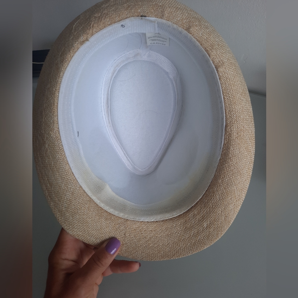 Straw hat - Picture 4 of 4